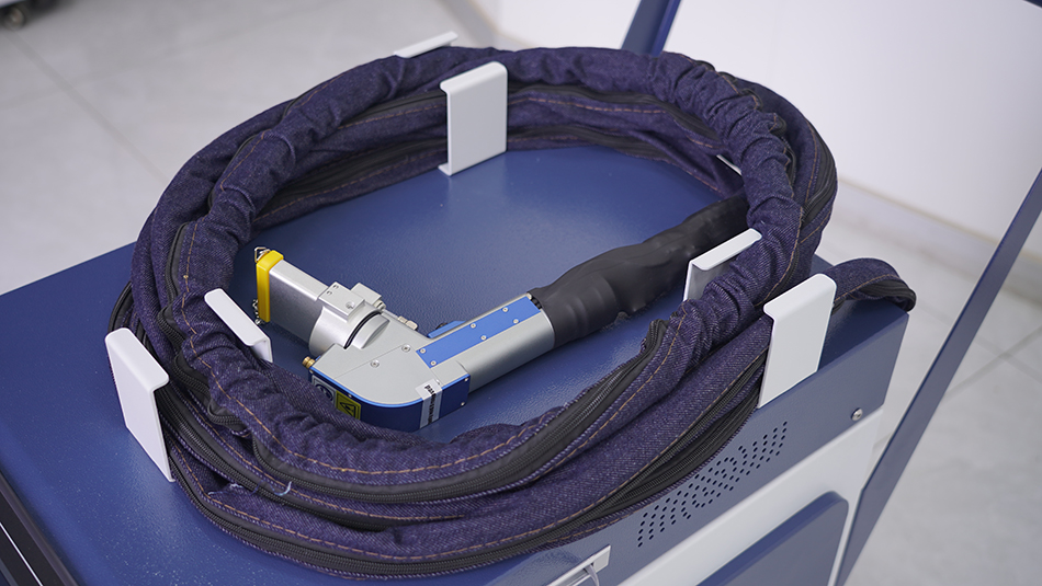 Machine de nettoyage au laser  - Industrial Laser Rust Remover avis et prix
